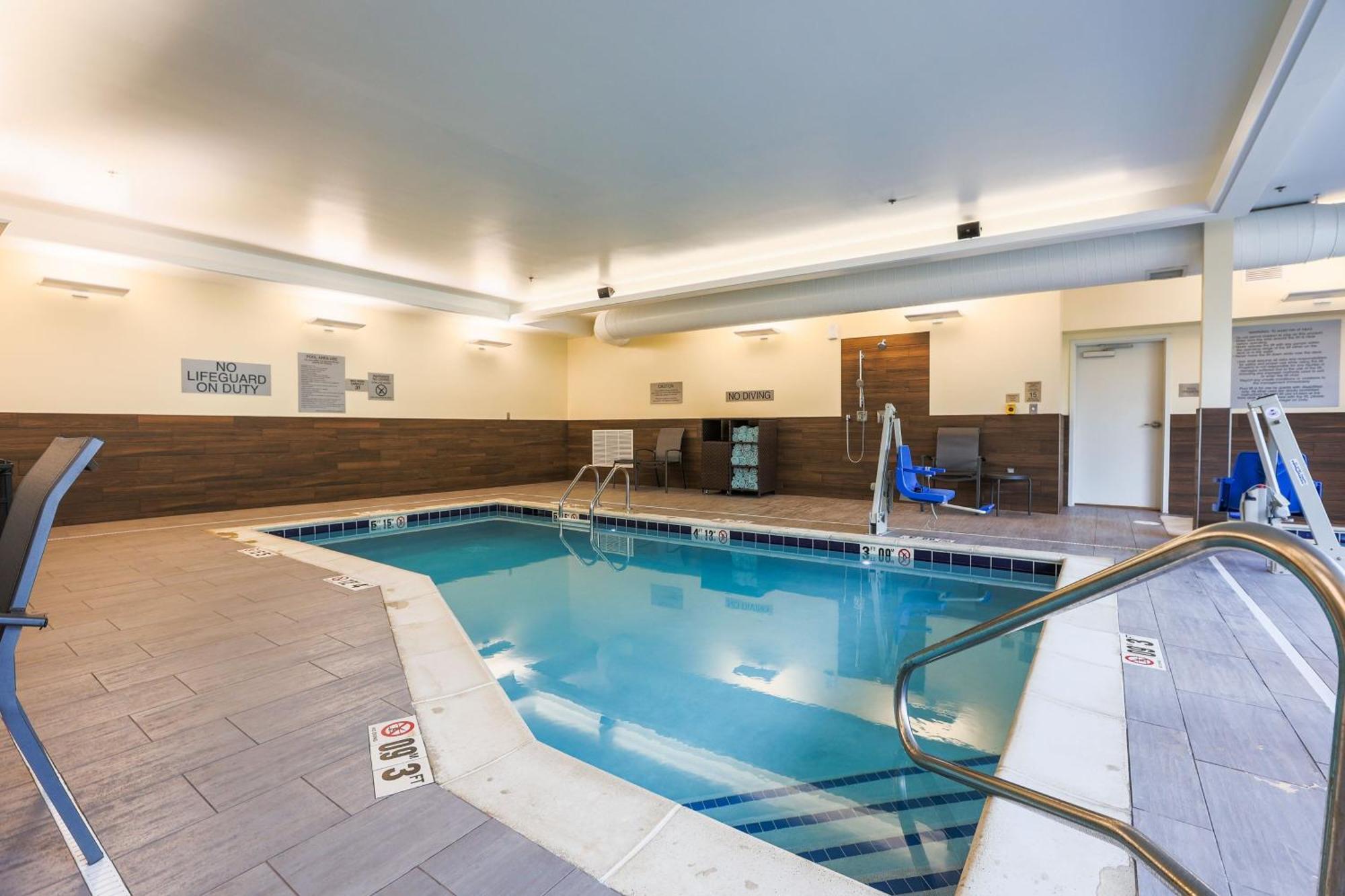 Fairfield Inn & Suites Μαρκέτ Εξωτερικό φωτογραφία